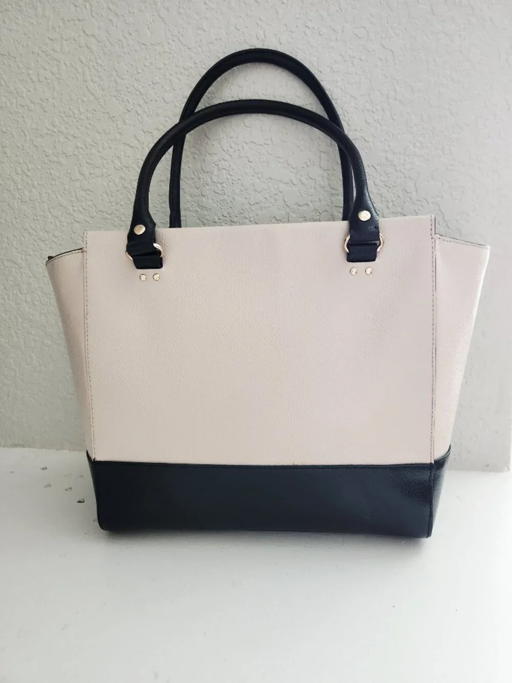 Like New Kate Spade NY Cream & Black Leather Tote Bag